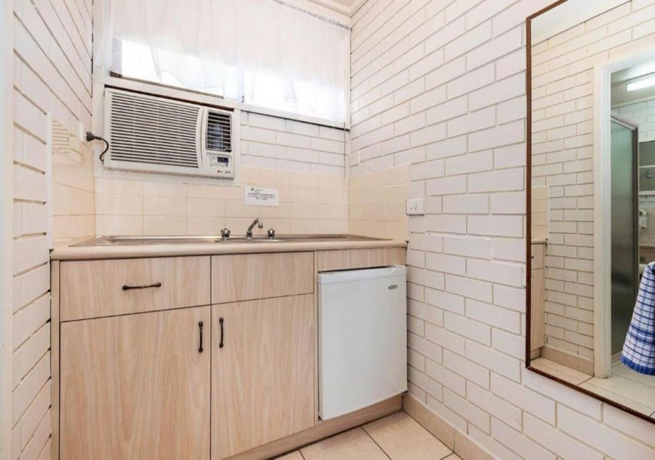 Burwood East Motel Esterno foto